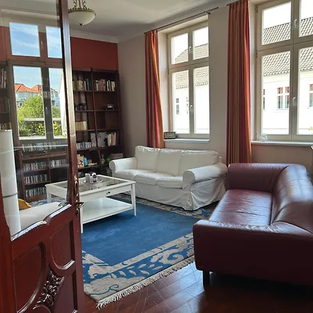 Lejlighed Grosszuegige Zentrale Altbauwohnung